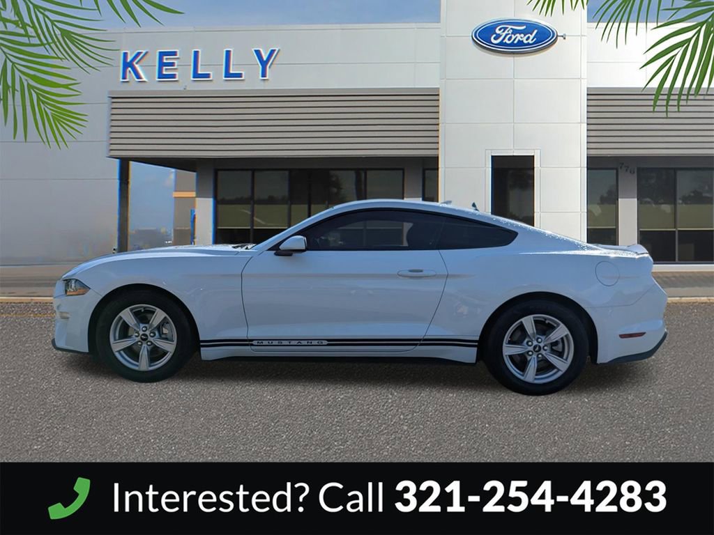 Certified 2022 Ford Mustang Coupe RWD image 9