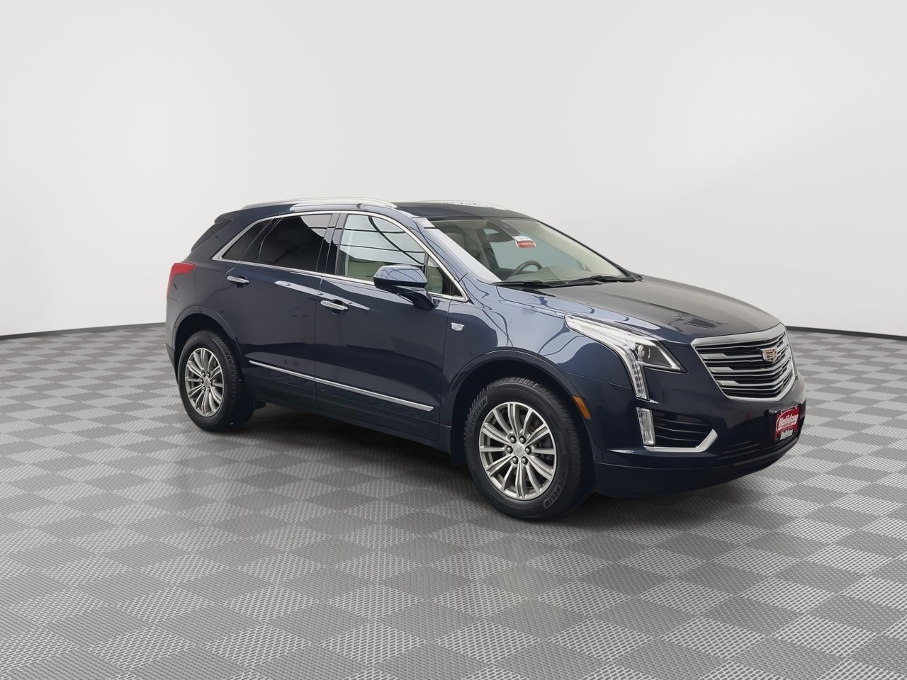 Used 2018 Cadillac XT5 Luxury w/ Driver Awareness Package image 36