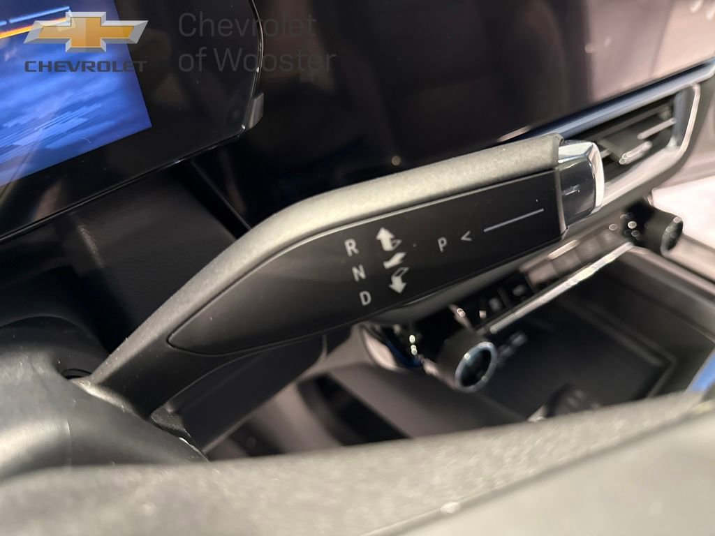 New 2026 Chevrolet Equinox EV LT image 25