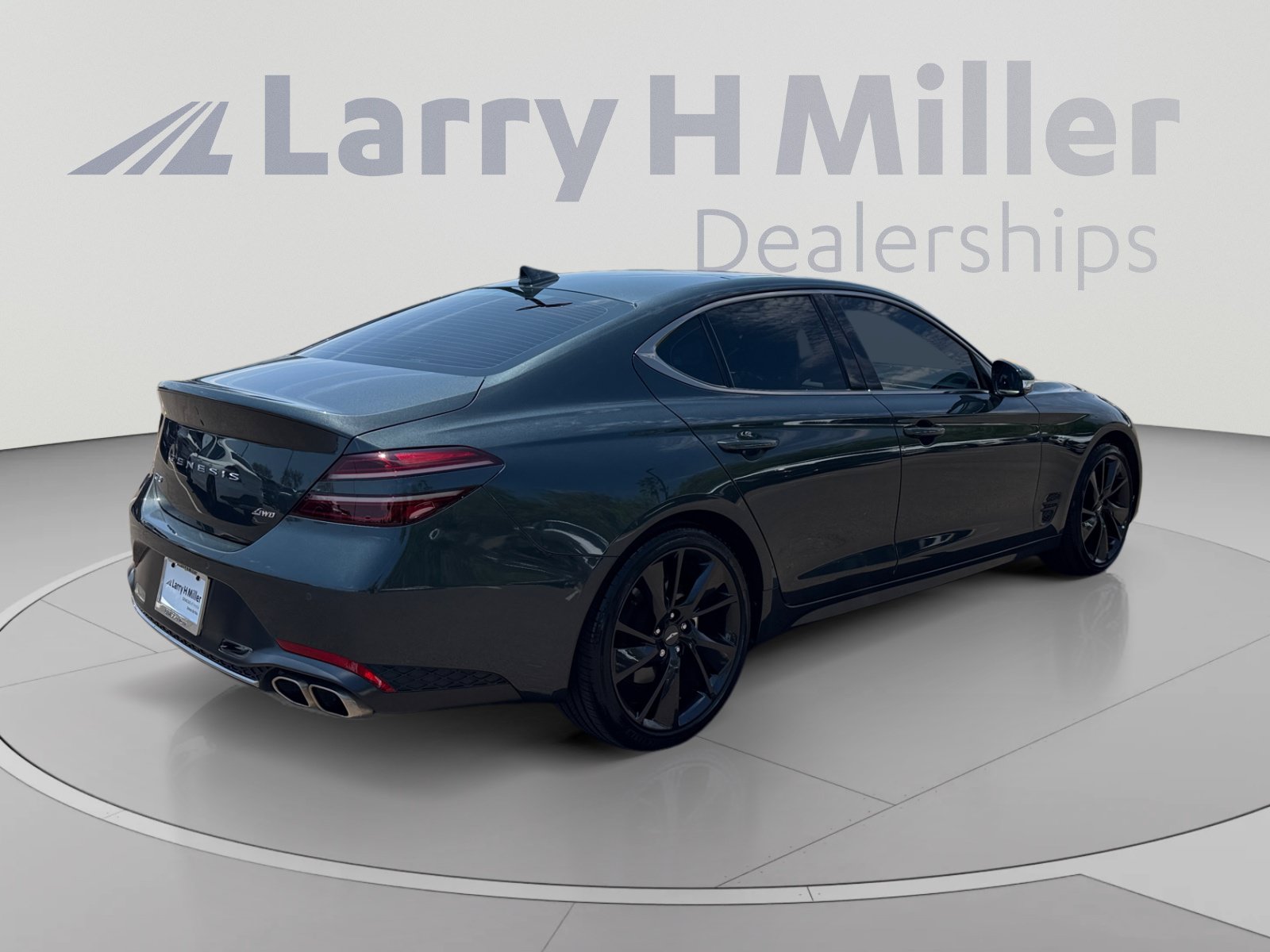 Used 2023 Genesis G70 2.0T w/ Sport Prestige Package AWD/4WD image 5