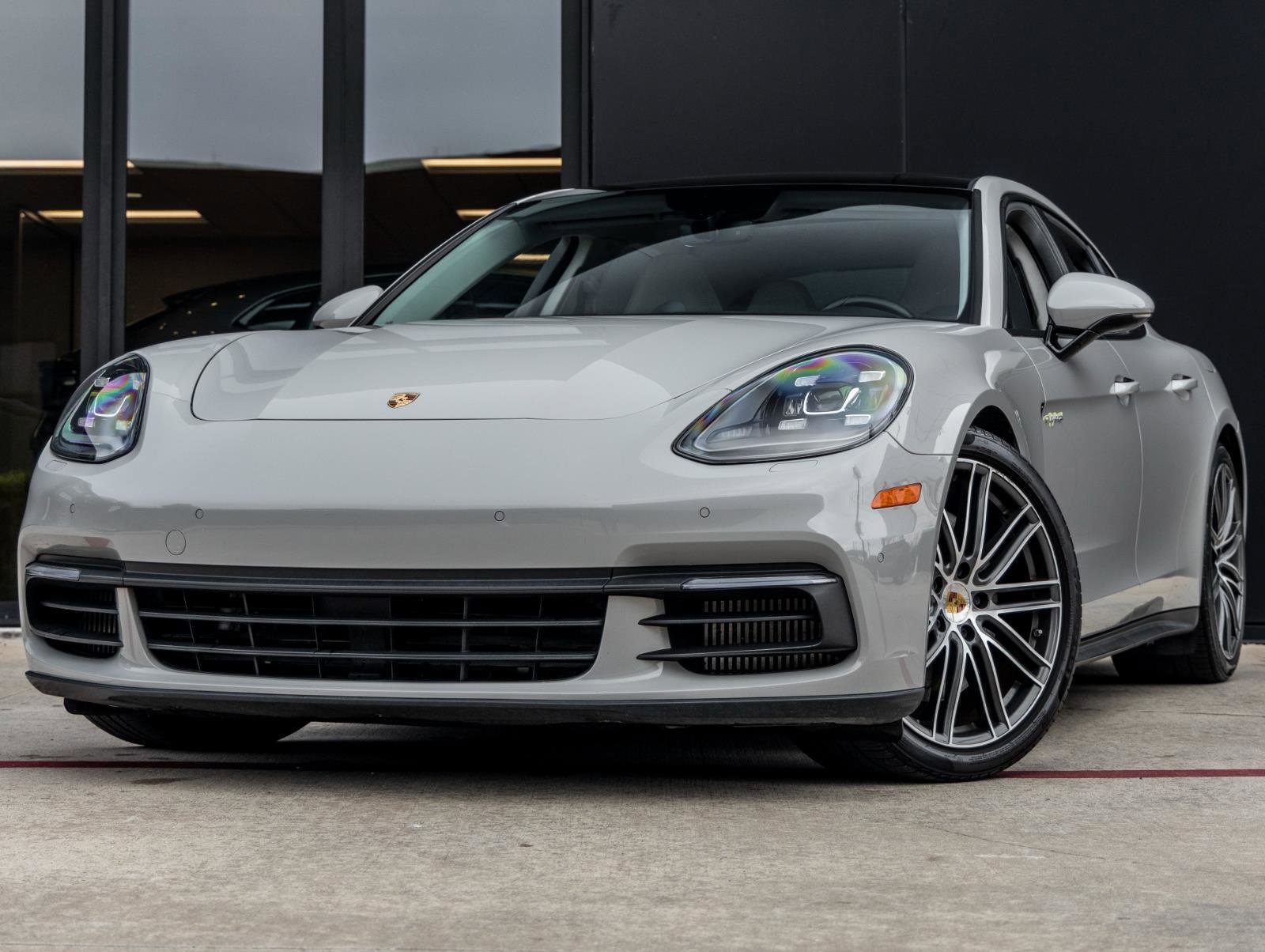 Used 2018 Porsche Panamera 4