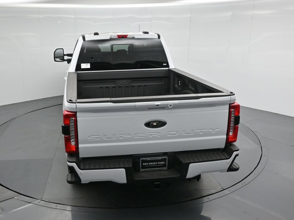 New 2026 Ford F250 Lariat w/ Black Appearance Package AWD/4WD image 41