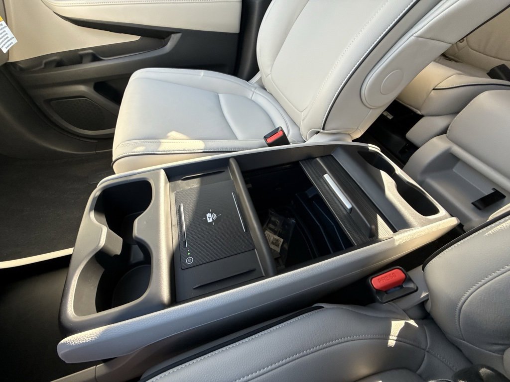 New 2026 Honda Odyssey Touring image 24