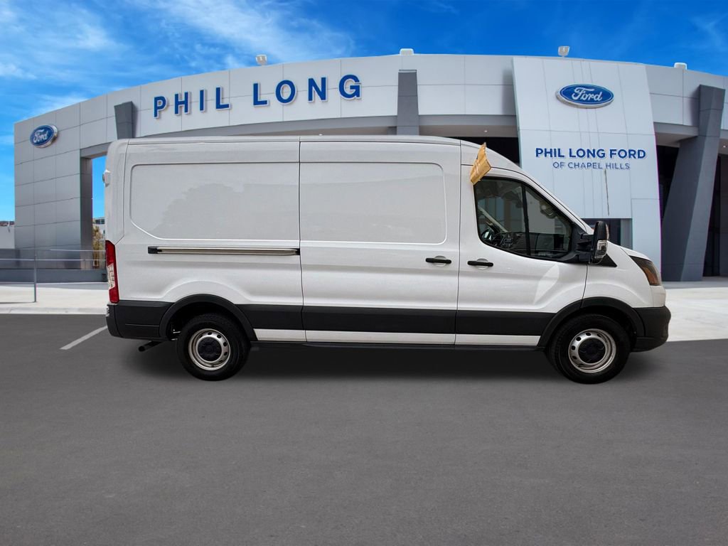 Used 2022 Ford Transit 250 Medium Roof RWD image 6