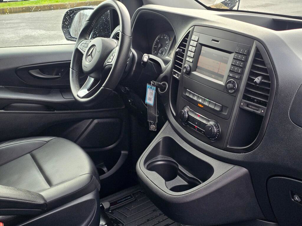 Used 2019 Mercedes-Benz Metris image 25