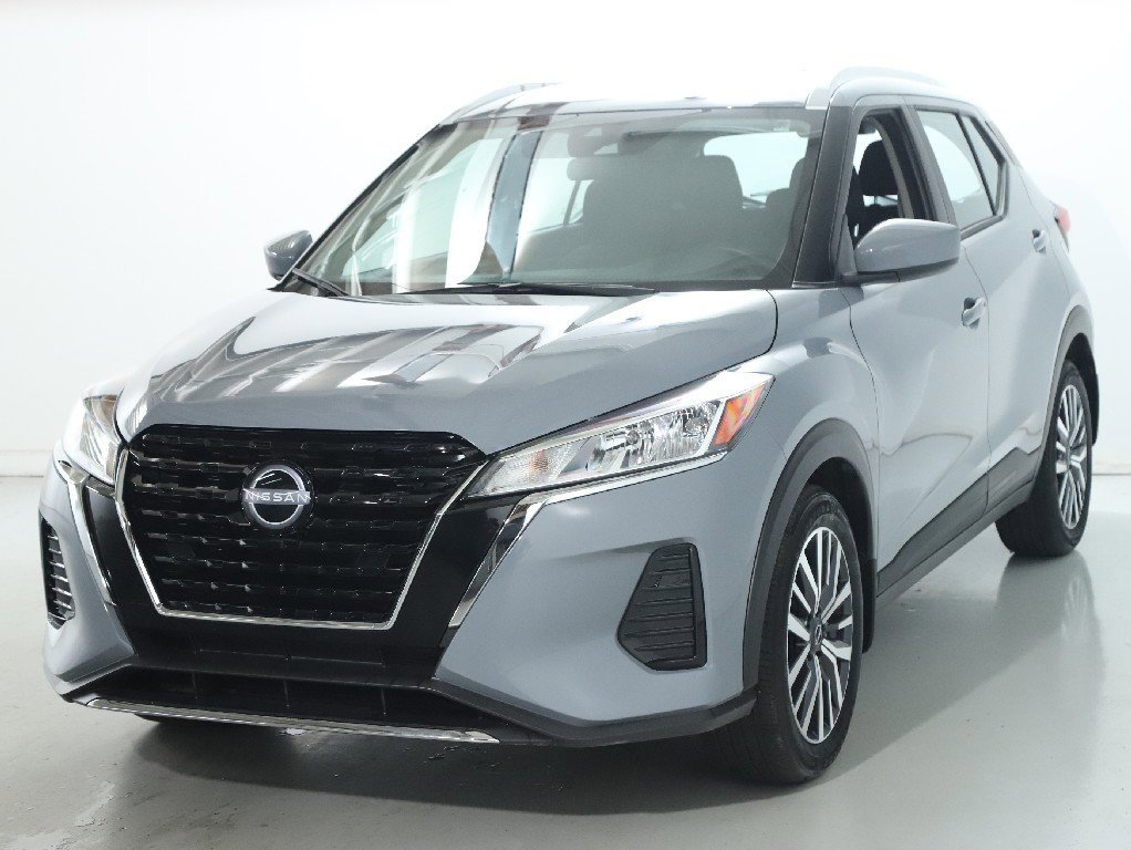 Certified 2023 Nissan Kicks SV image 4