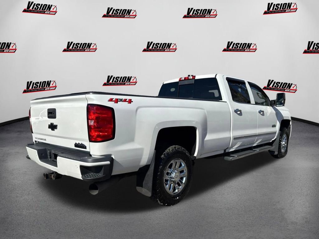 Used 2018 Chevrolet Silverado 3500 High Country image 5