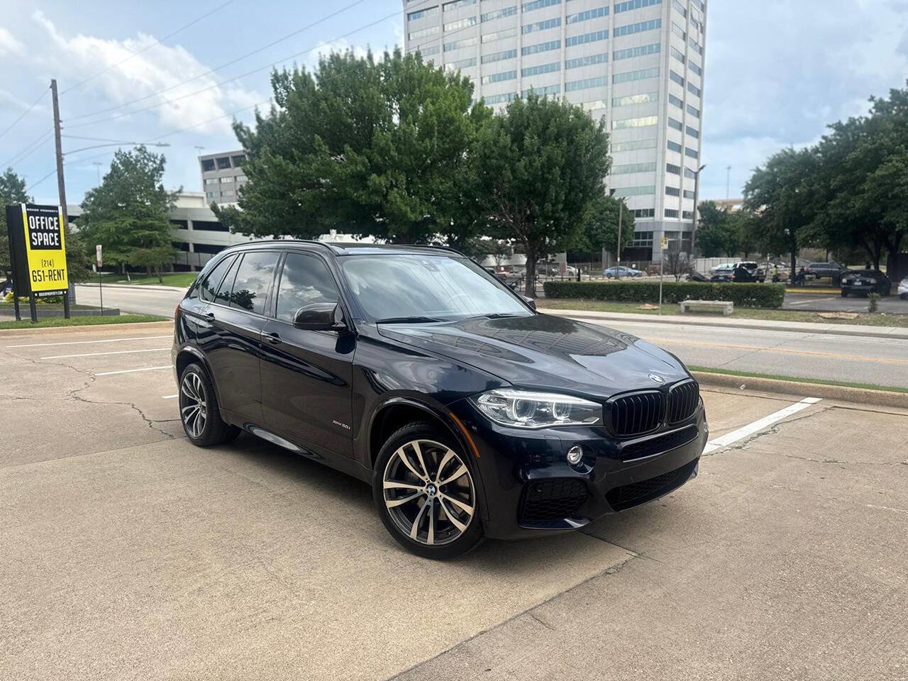 Used 2016 BMW X5 xDrive50i AWD/4WD image 2