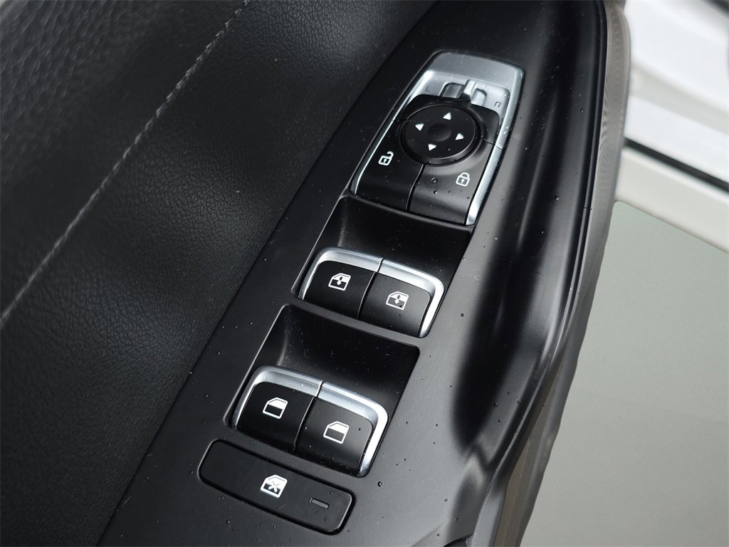 Used 2022 Kia K5 GT-Line image 26