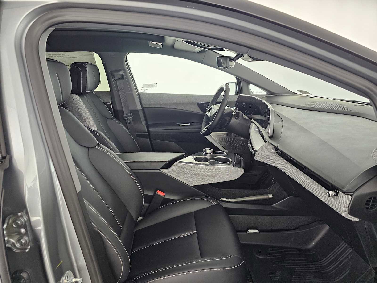 New 2026 Cadillac Optiq Luxury 1 image 10