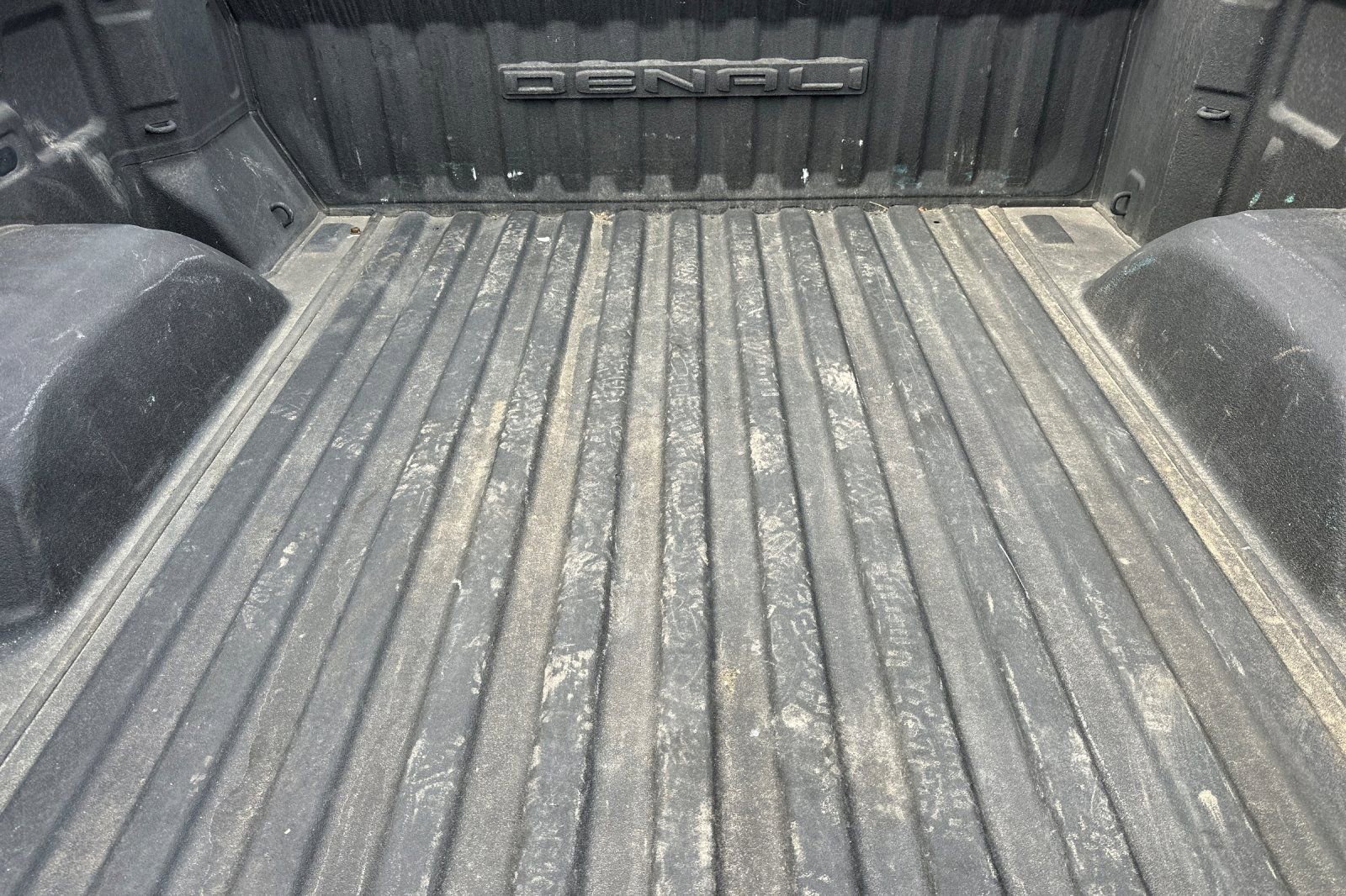 Used 2019 GMC Sierra 1500 Denali w/ Denali Ultimate Package AWD/4WD image 16