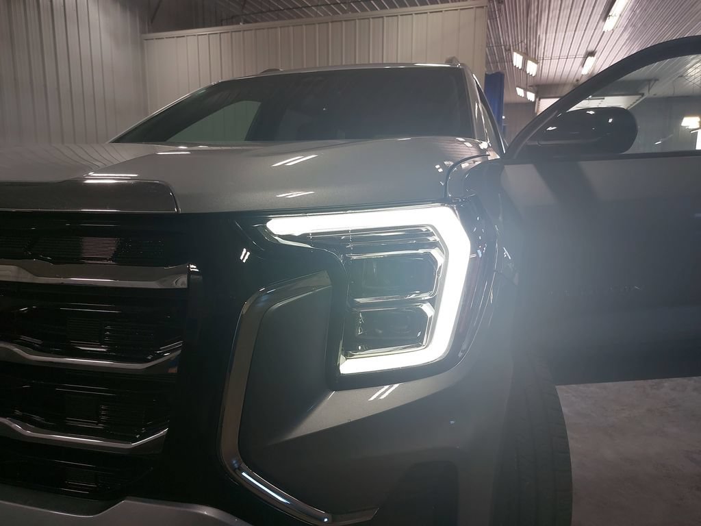 New 2026 GMC Terrain Elevation w/ Elevation Premium Package FWD image 33