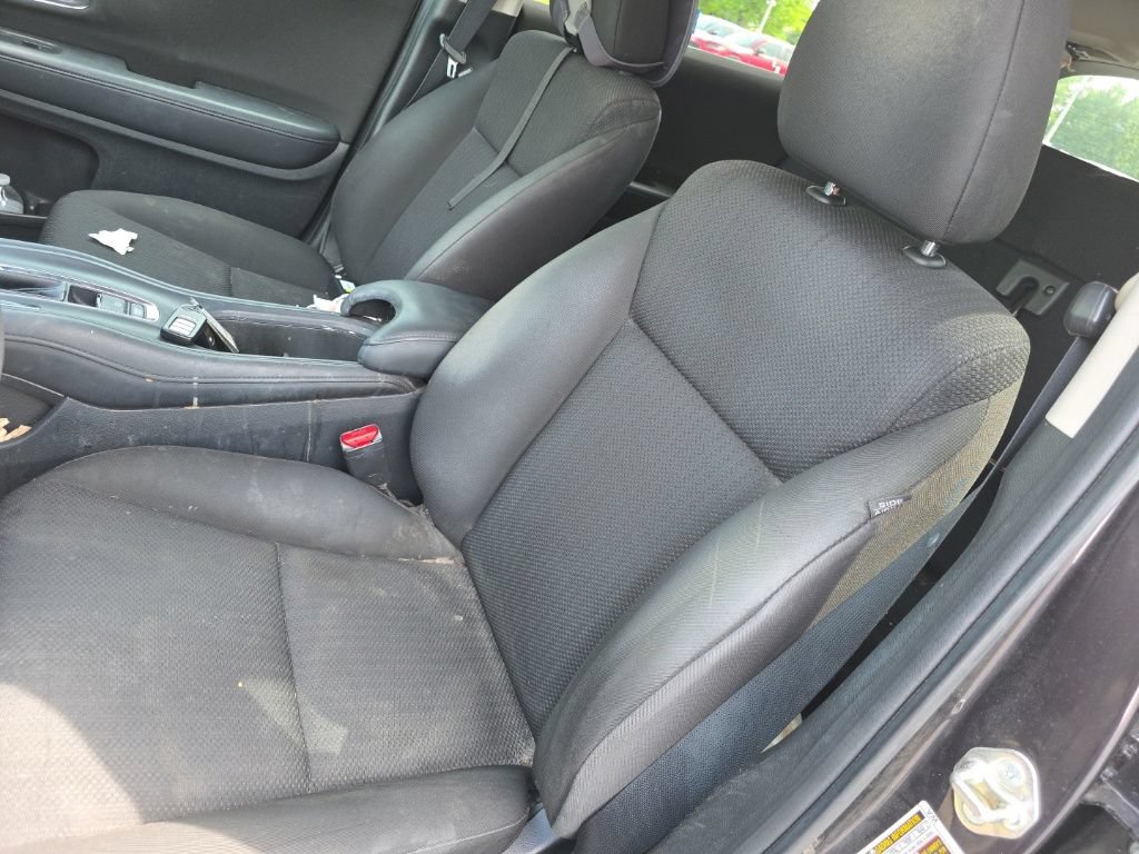 Used 2016 Honda HR-V EX image 10