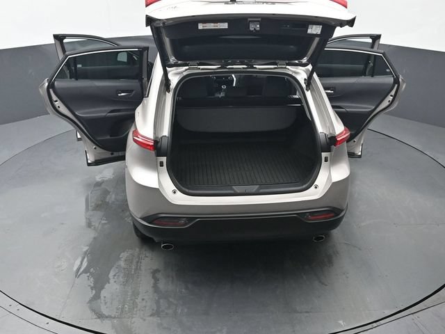 Used 2024 Toyota Venza LE AWD/4WD image 52