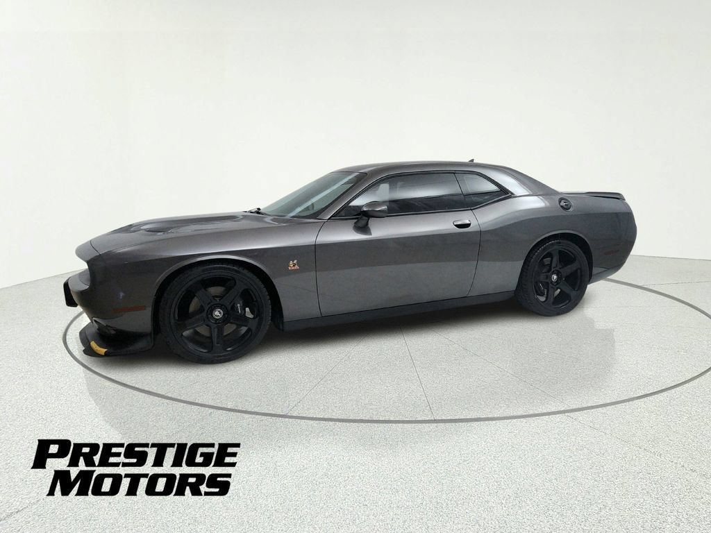 Used 2022 Dodge Challenger R/T Scat Pack w/ Plus Package RWD image 3