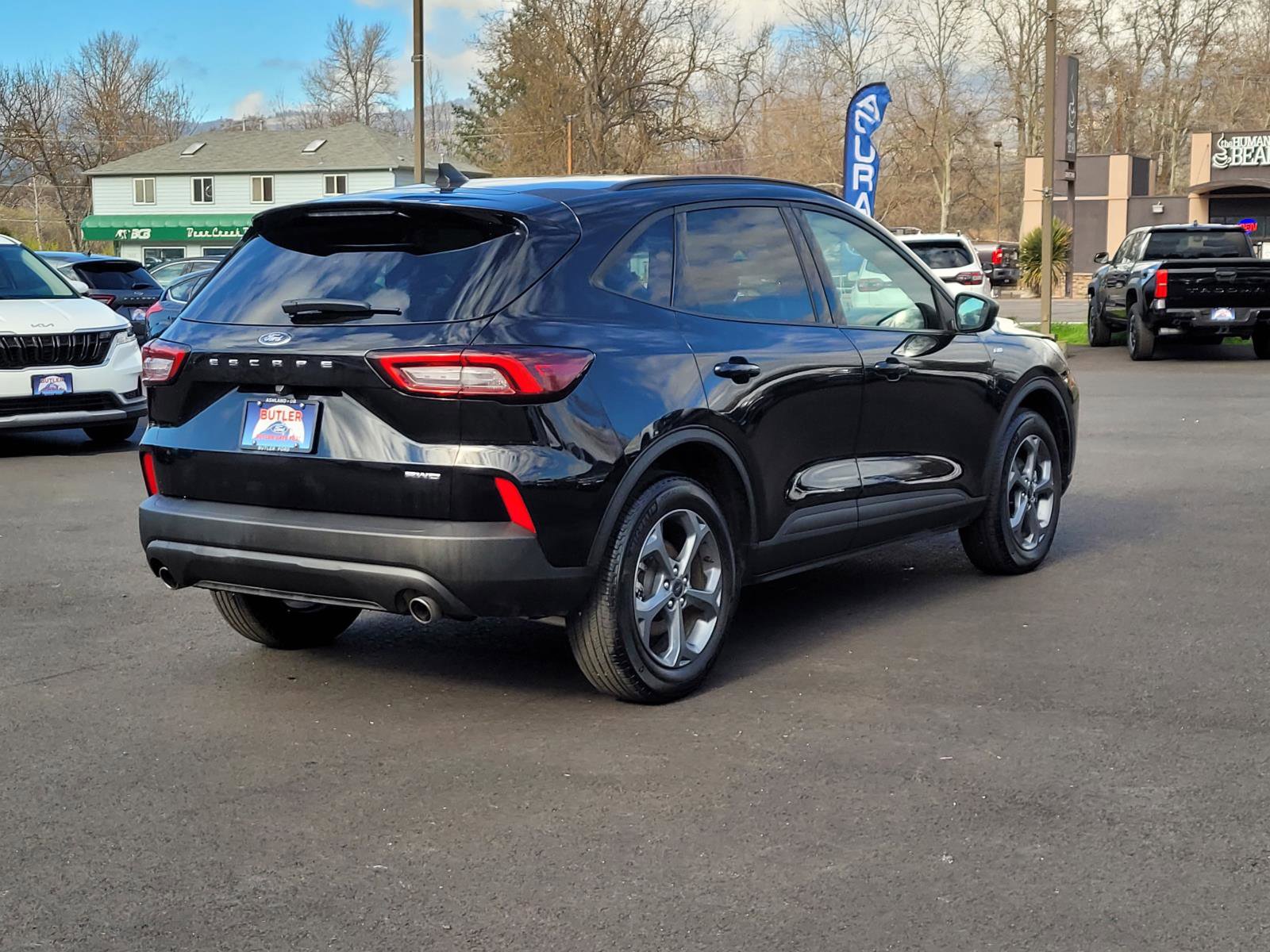 Used 2025 Ford Escape ST-Line AWD/4WD image 5