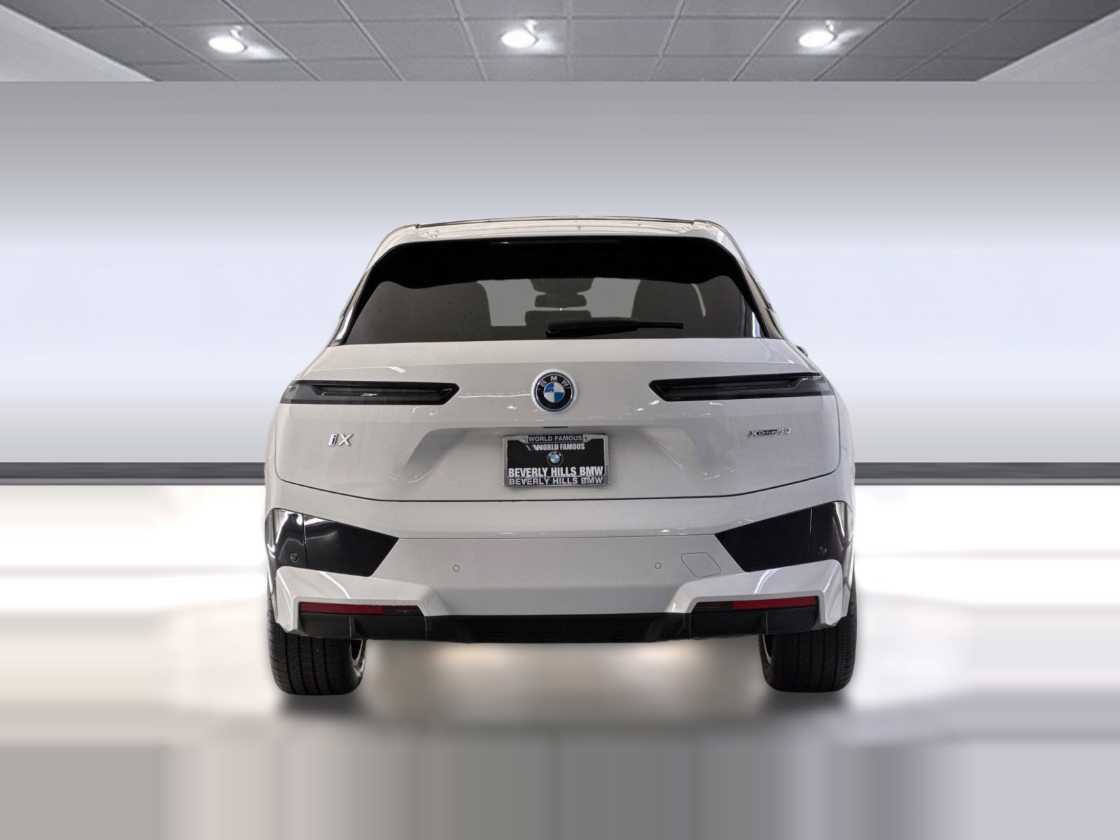 Certified 2023 BMW iX xDrive50 w/ Premium Package image 10