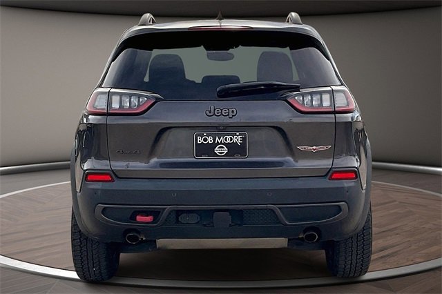 Used 2019 Jeep Cherokee Trailhawk image 4