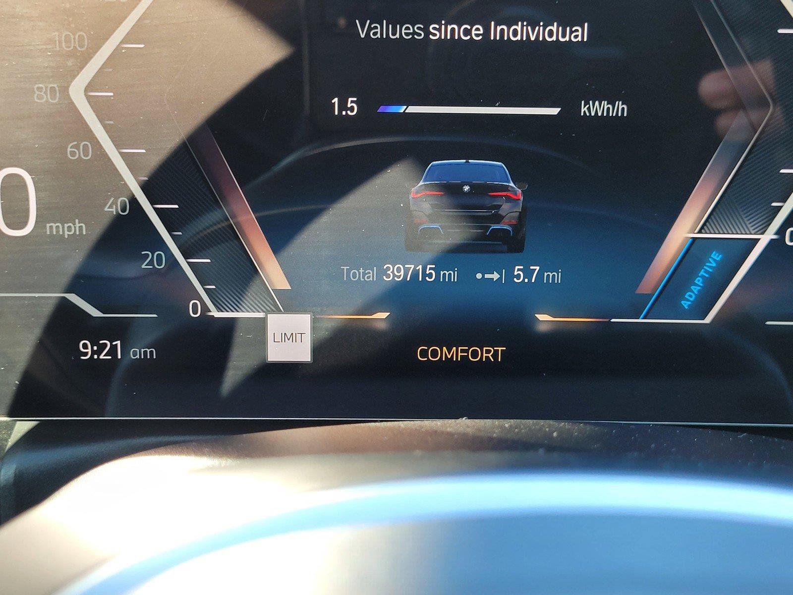 Used 2023 BMW i4 eDrive40 w/ M Sport Package RWD image 31