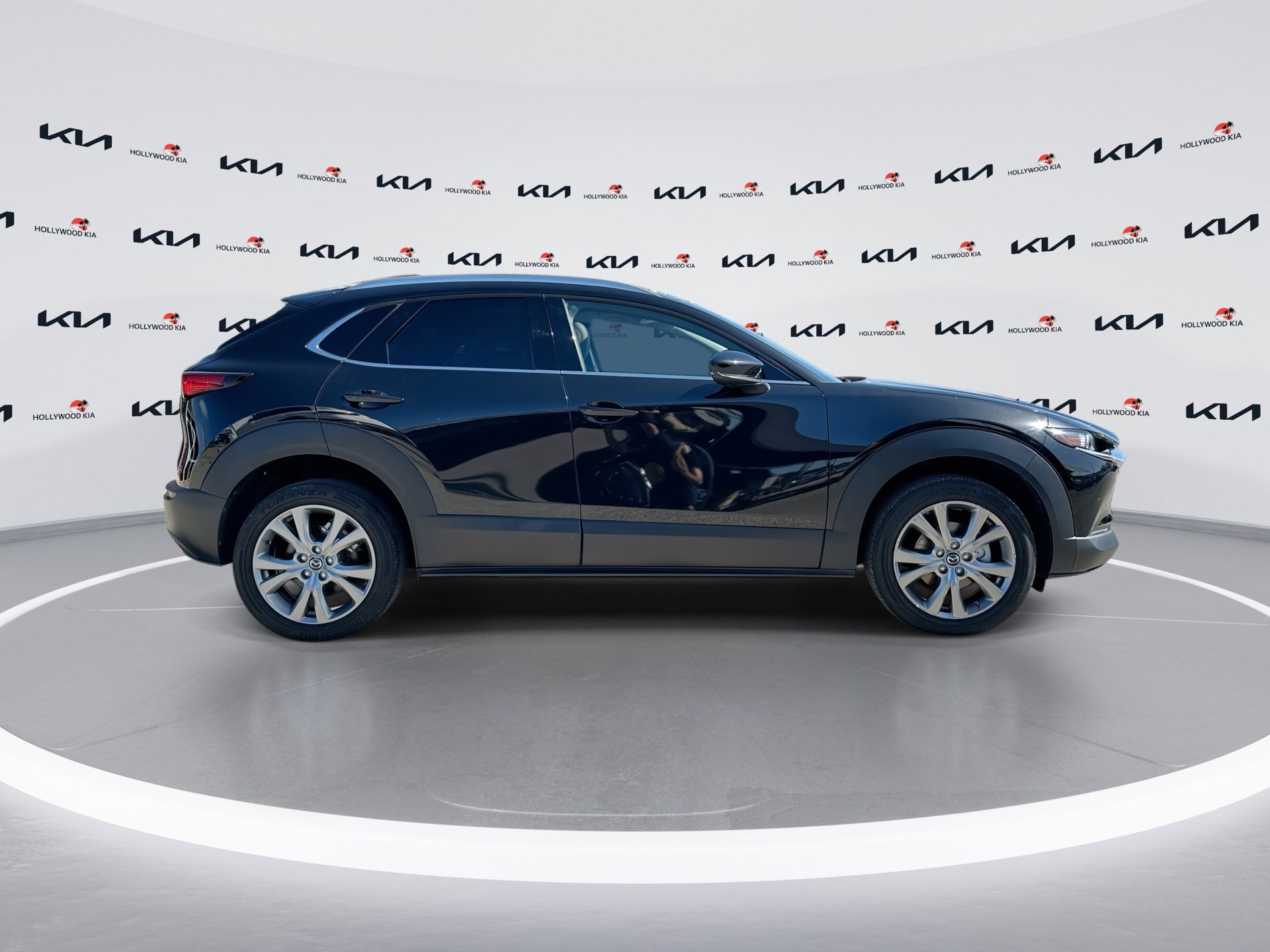 Used 2022 MAZDA CX-30 AWD 2.5 S w/ Premium Package image 9