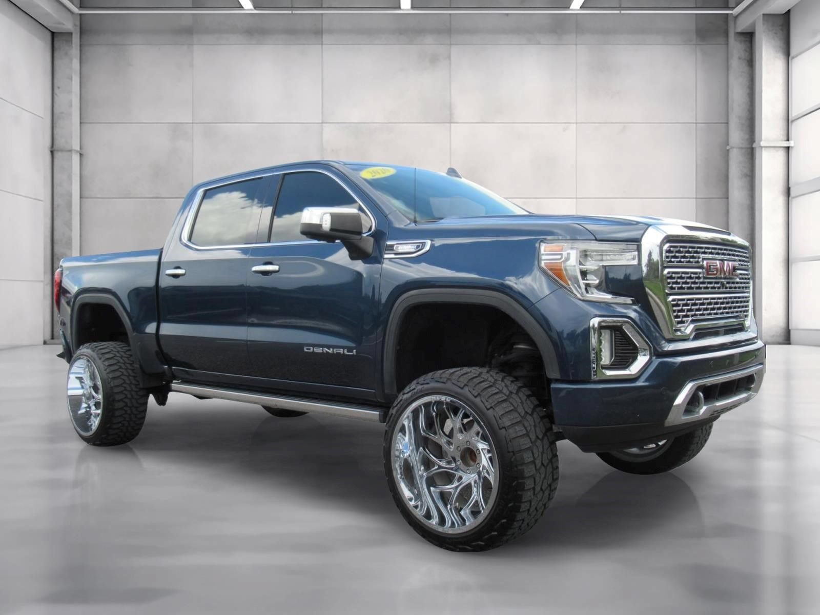 Used 2020 GMC Sierra 1500 Denali w/ Denali Ultimate Package RWD image 1