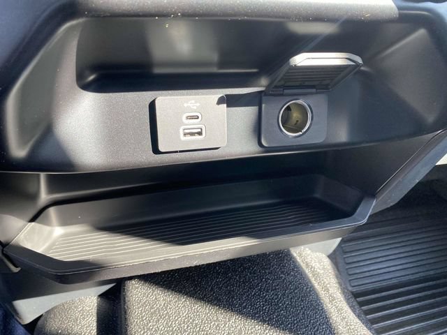 New 2026 Ford F550 4x4 Supercab Super Duty image 14