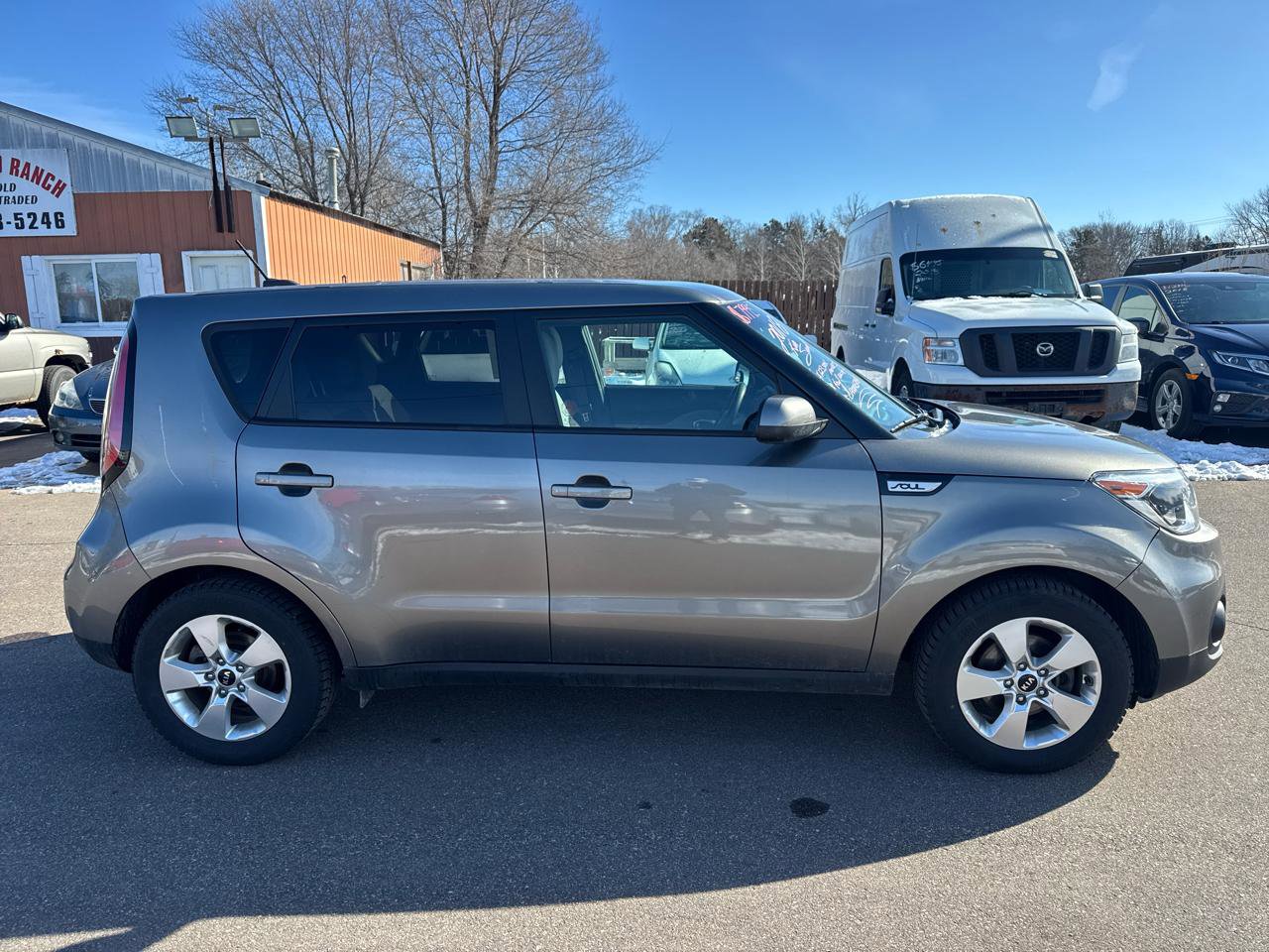 Used 2018 Kia Soul w/ Convenience Package FWD image 4