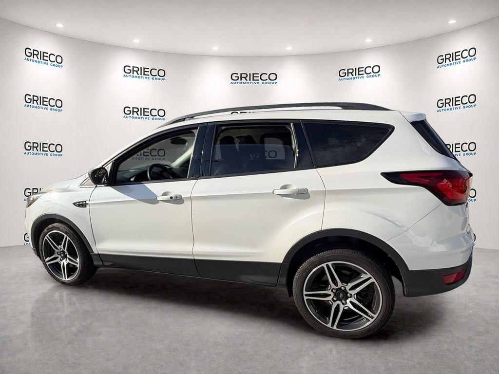 Certified 2019 Ford Escape SEL FWD image 5