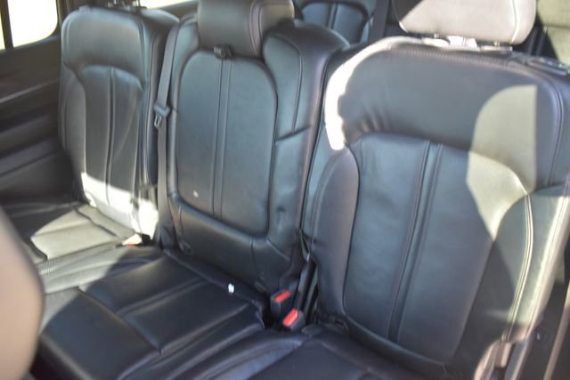 Used 2022 Jeep Wagoneer Series III AWD/4WD image 19