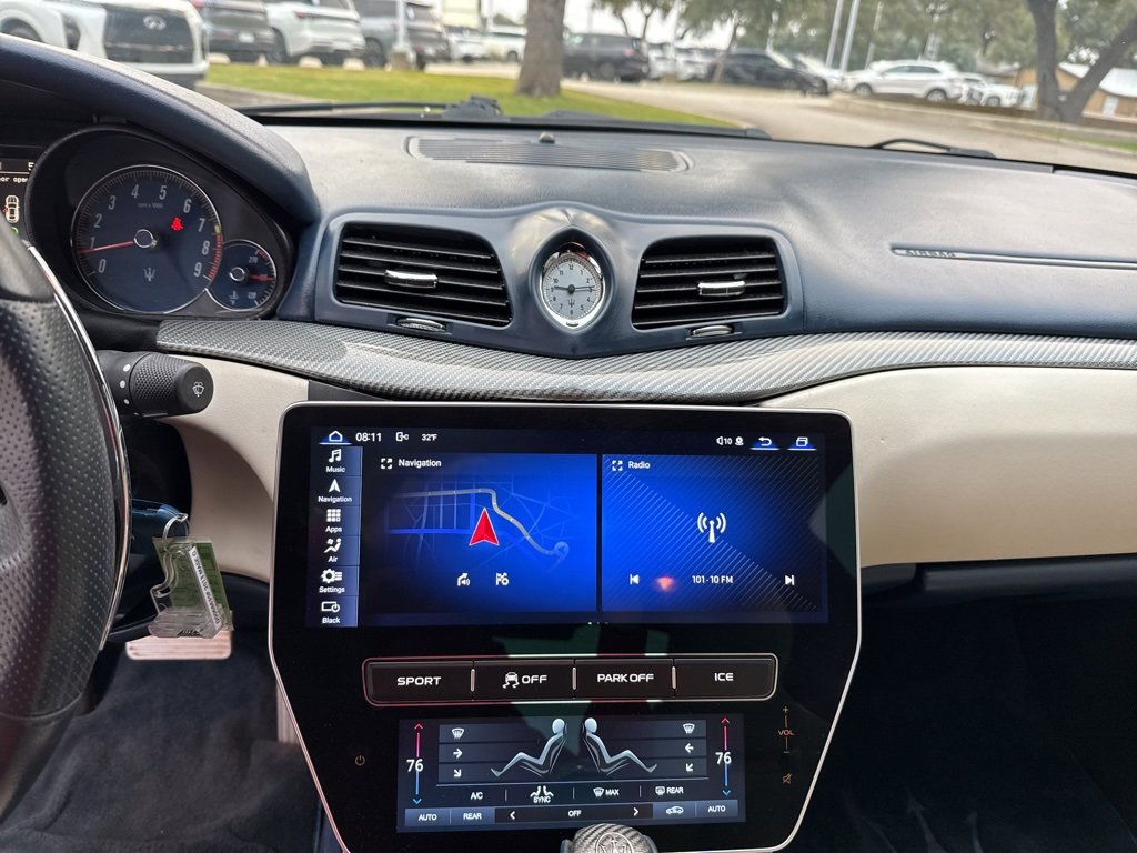 Used 2013 Maserati GranTurismo Sport image 14