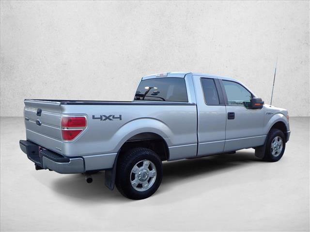 Used 2013 Ford F150 XLT w/ Mid Equipment Group image 4