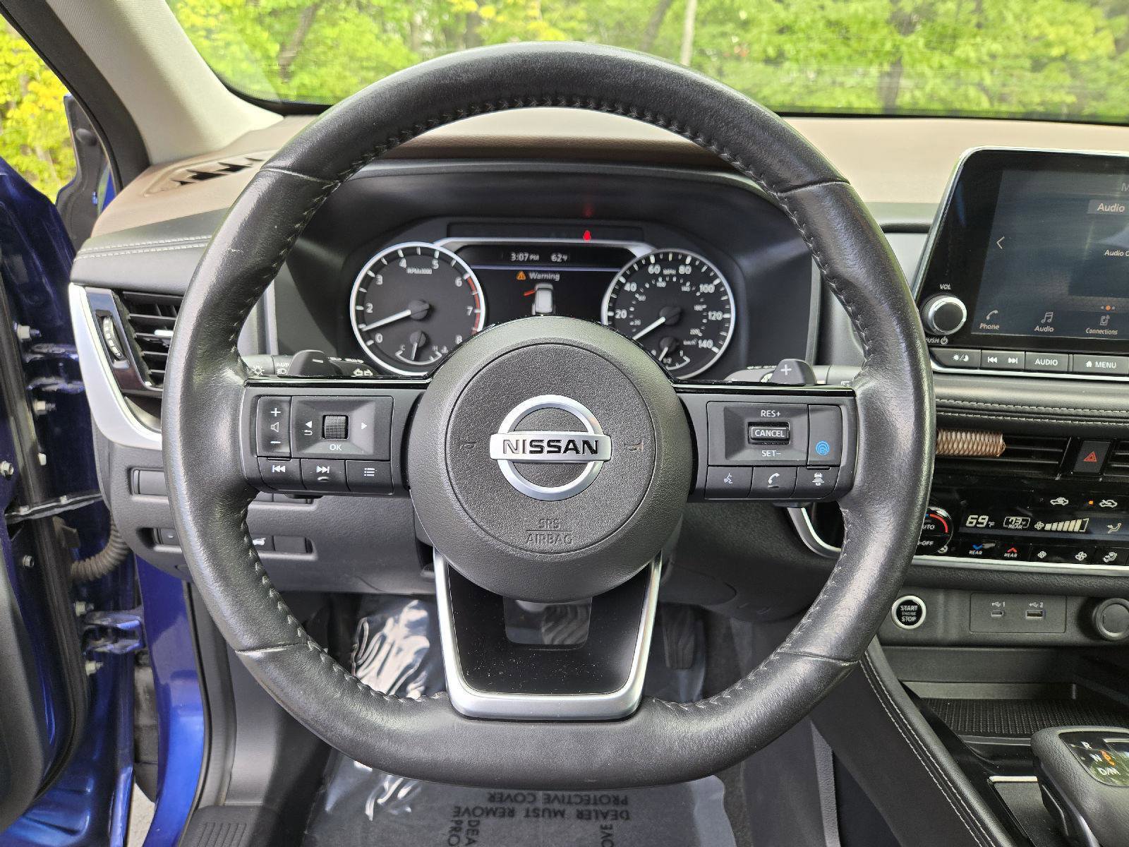 Used 2021 Nissan Rogue SL FWD image 17