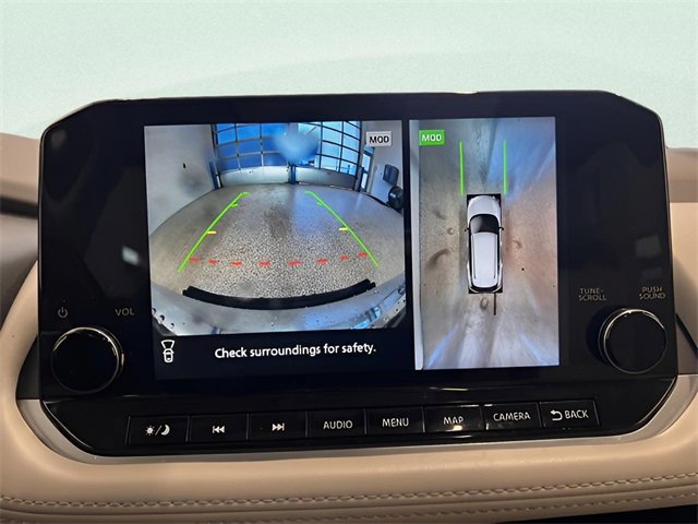 Used 2023 Nissan Rogue SL w/ SL Premium Package image 25