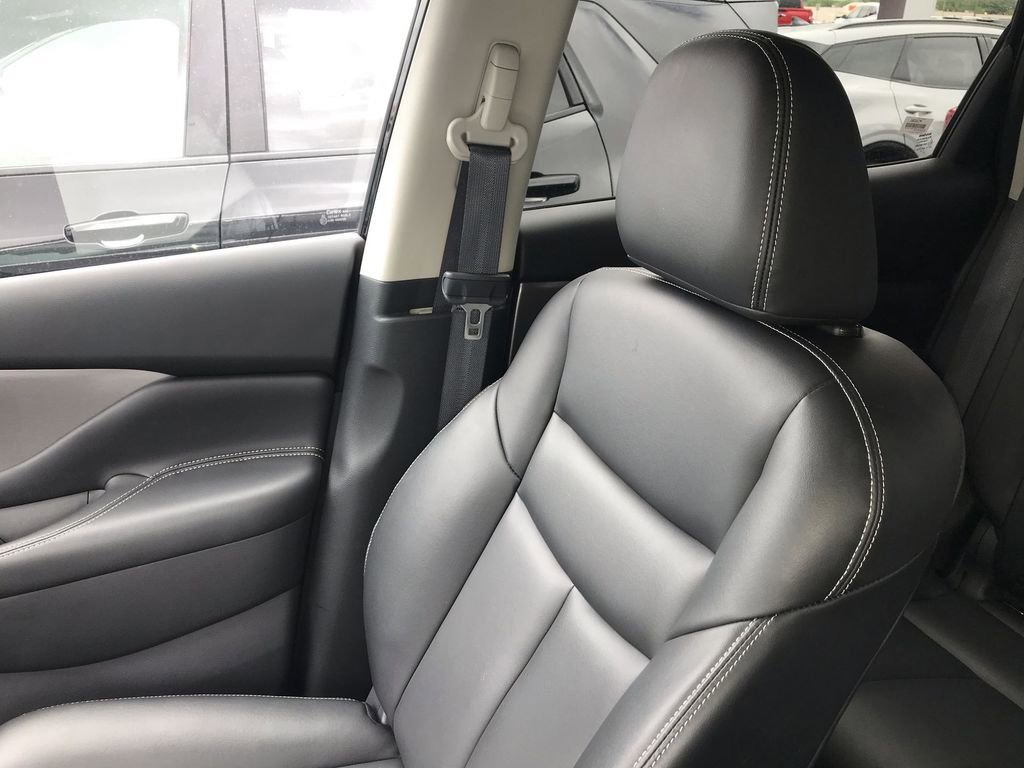 Used 2023 Nissan Murano SV w/ SV Midnight Edition Package FWD image 22