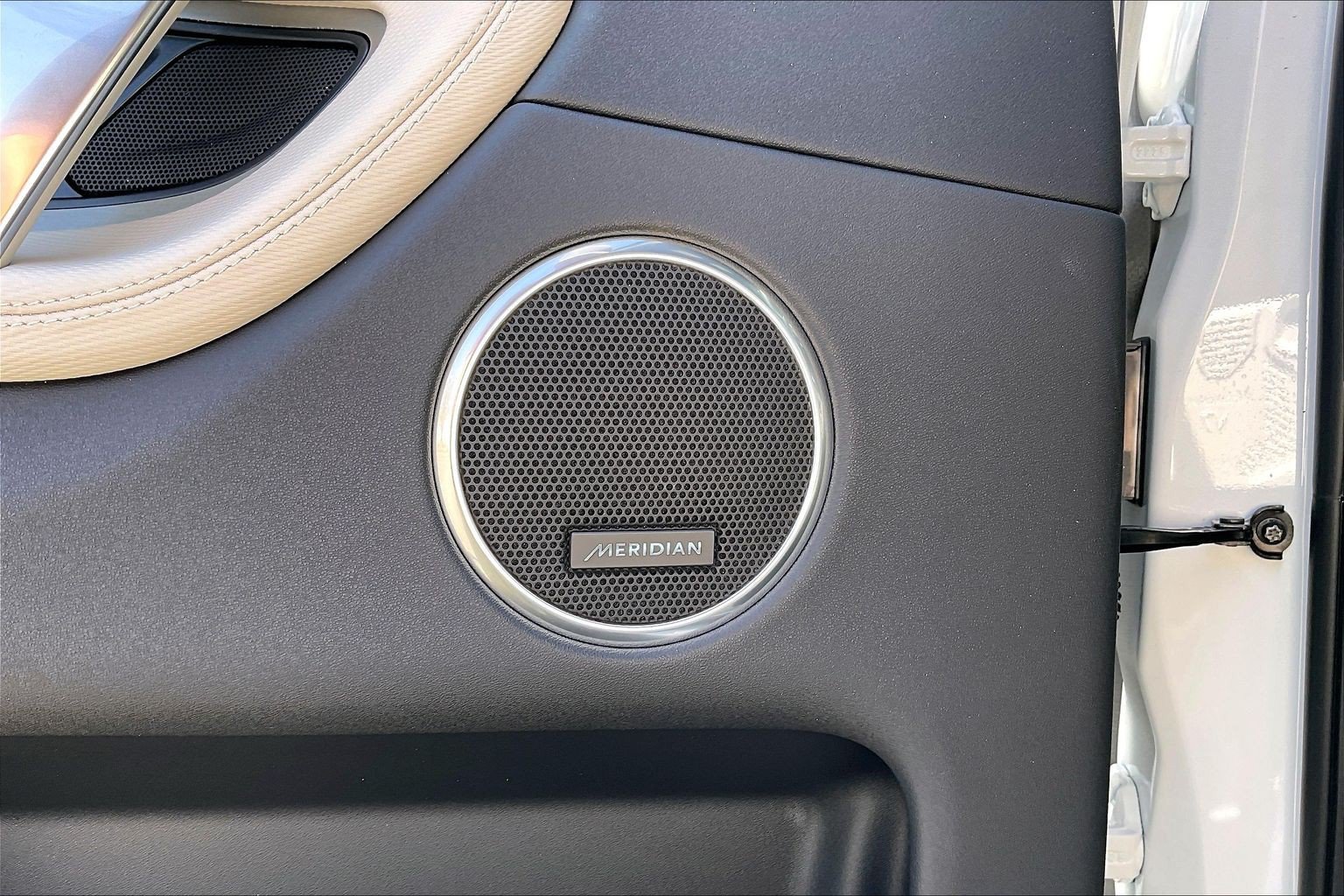 New 2026 Land Rover Discovery Sport Landmark AWD/4WD image 26