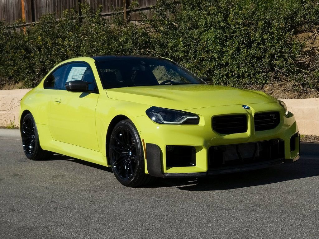 New 2026 BMW M2 w/ Lighting Package image 2