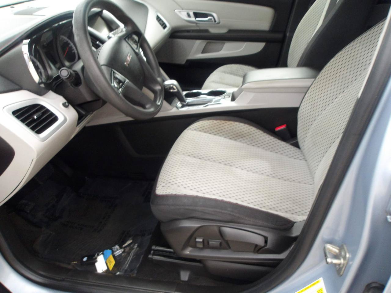 Used 2015 GMC Terrain SLE FWD image 19