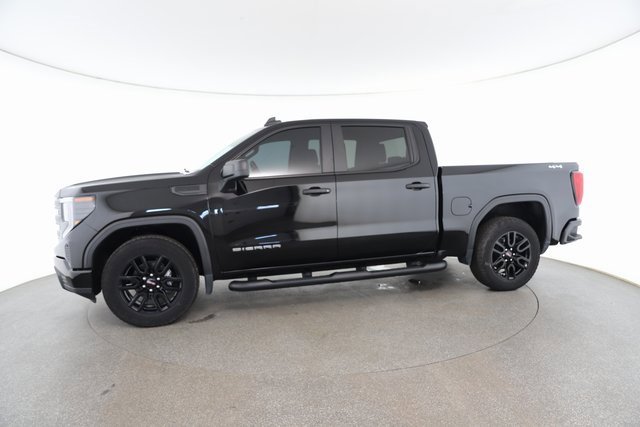 Used 2023 GMC Sierra 1500 Pro w/ Graphite Edition image 5