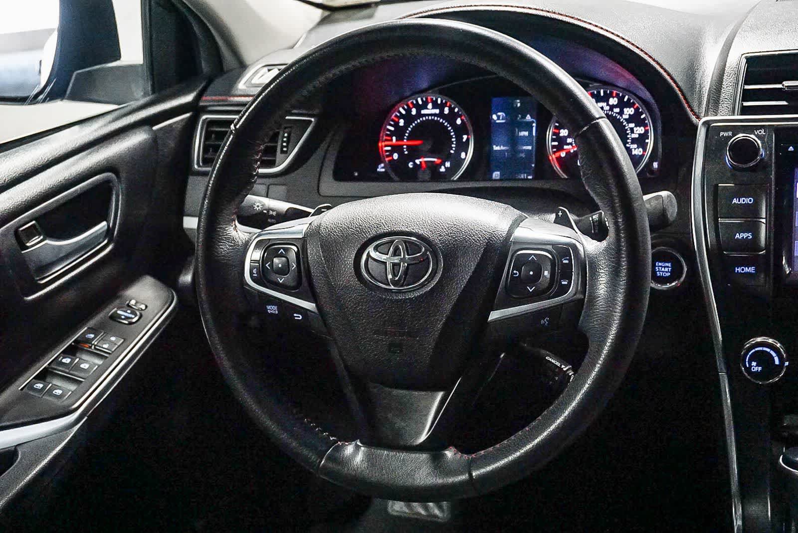 Certified 2017 Toyota Camry SE image 17
