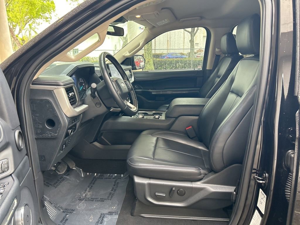 Used 2024 Ford Expedition Max XLT AWD/4WD image 5