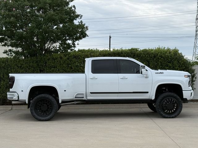 New 2026 Chevrolet Silverado 3500 High Country w/ High Country Premium Package AWD/4WD image 3
