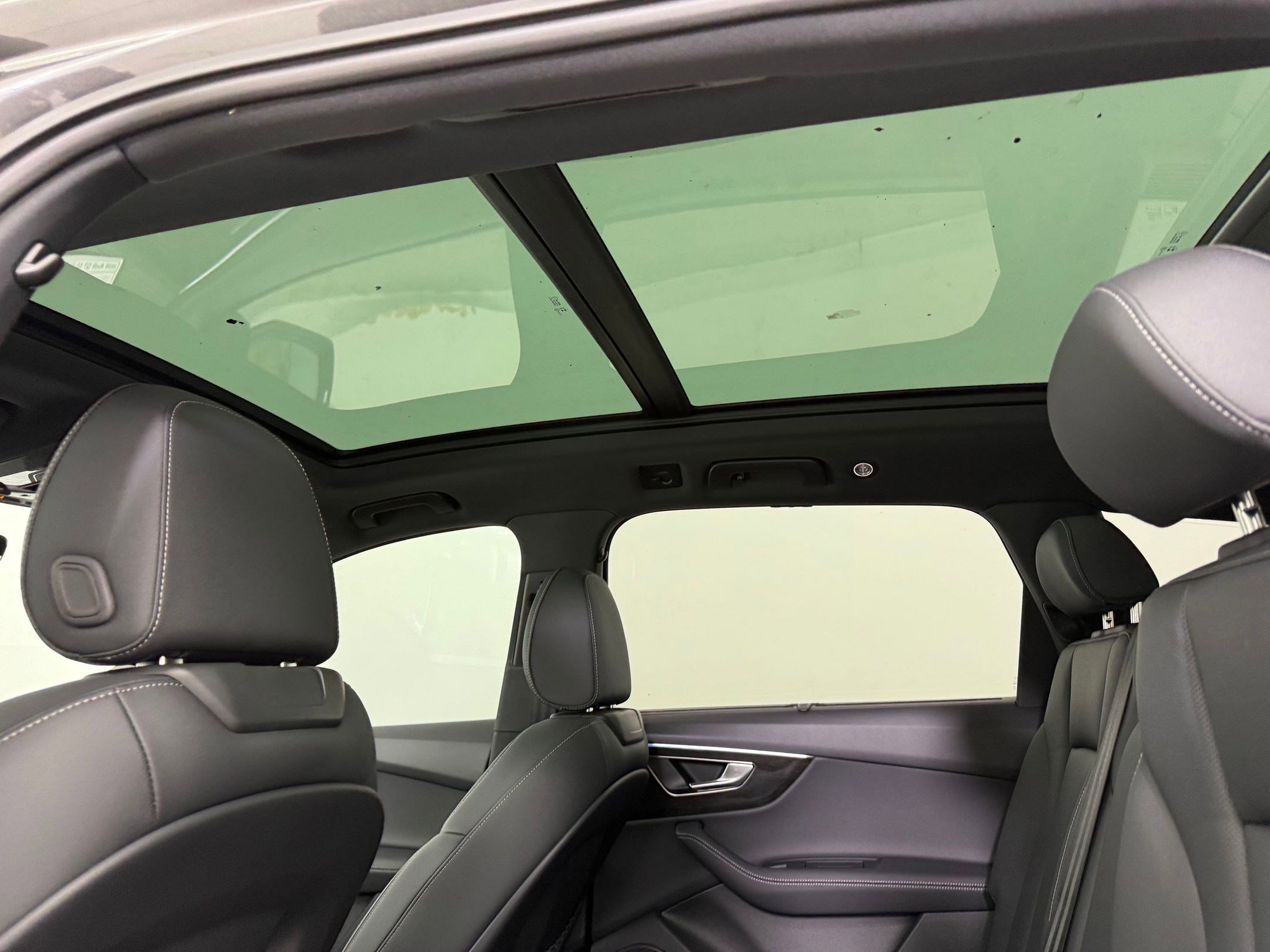 New 2026 Audi Q7 3.0T Premium Plus AWD/4WD image 17