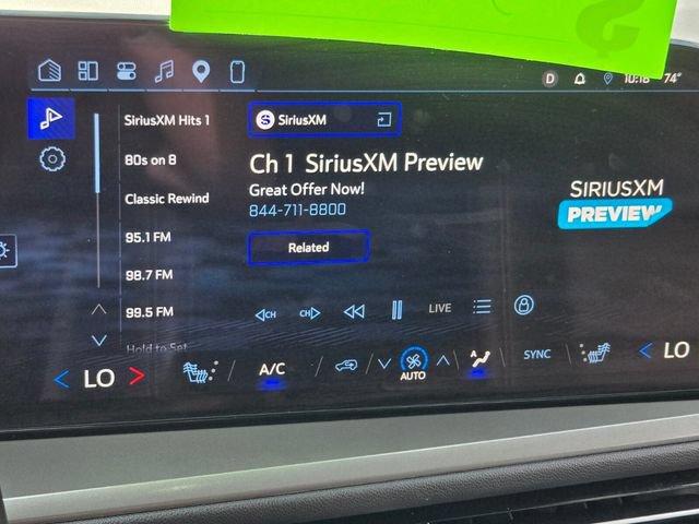 Used 2026 Chevrolet Traverse LT AWD/4WD image 27