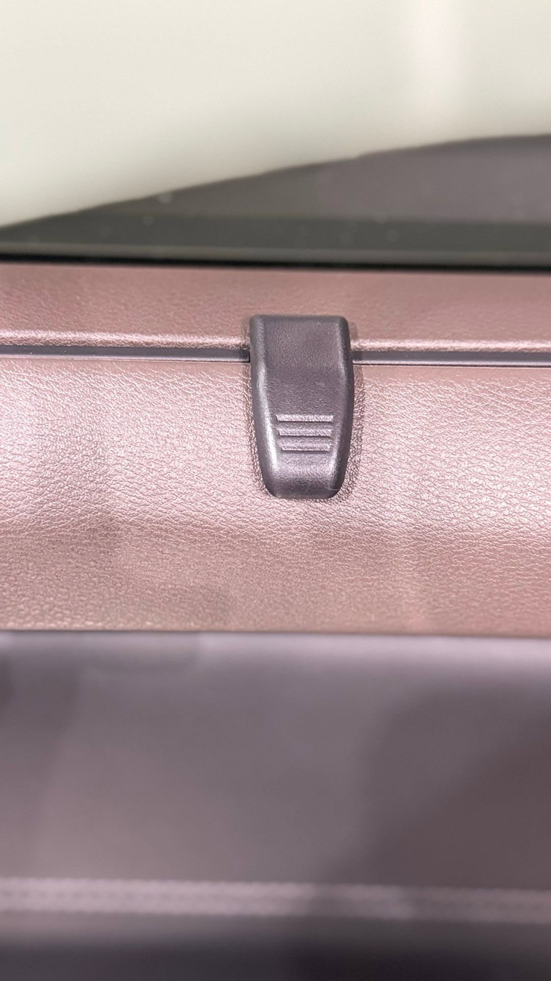 Used 2023 Nissan Rogue SV w/ SV Premium B Package image 39