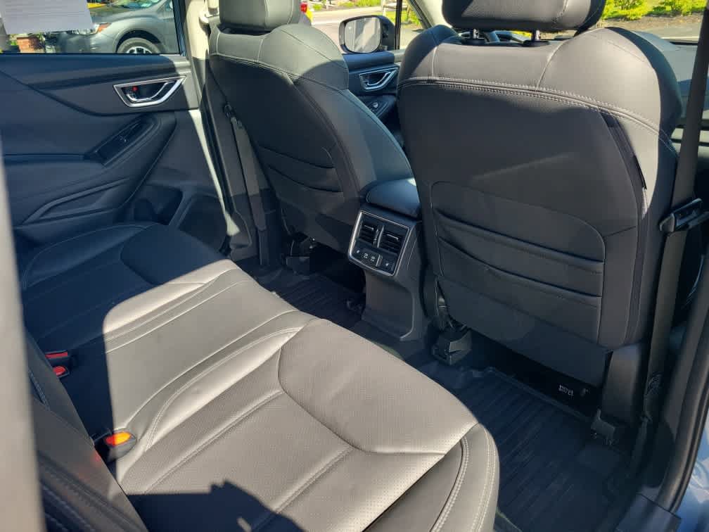 Used 2022 Subaru Forester Touring AWD/4WD image 32