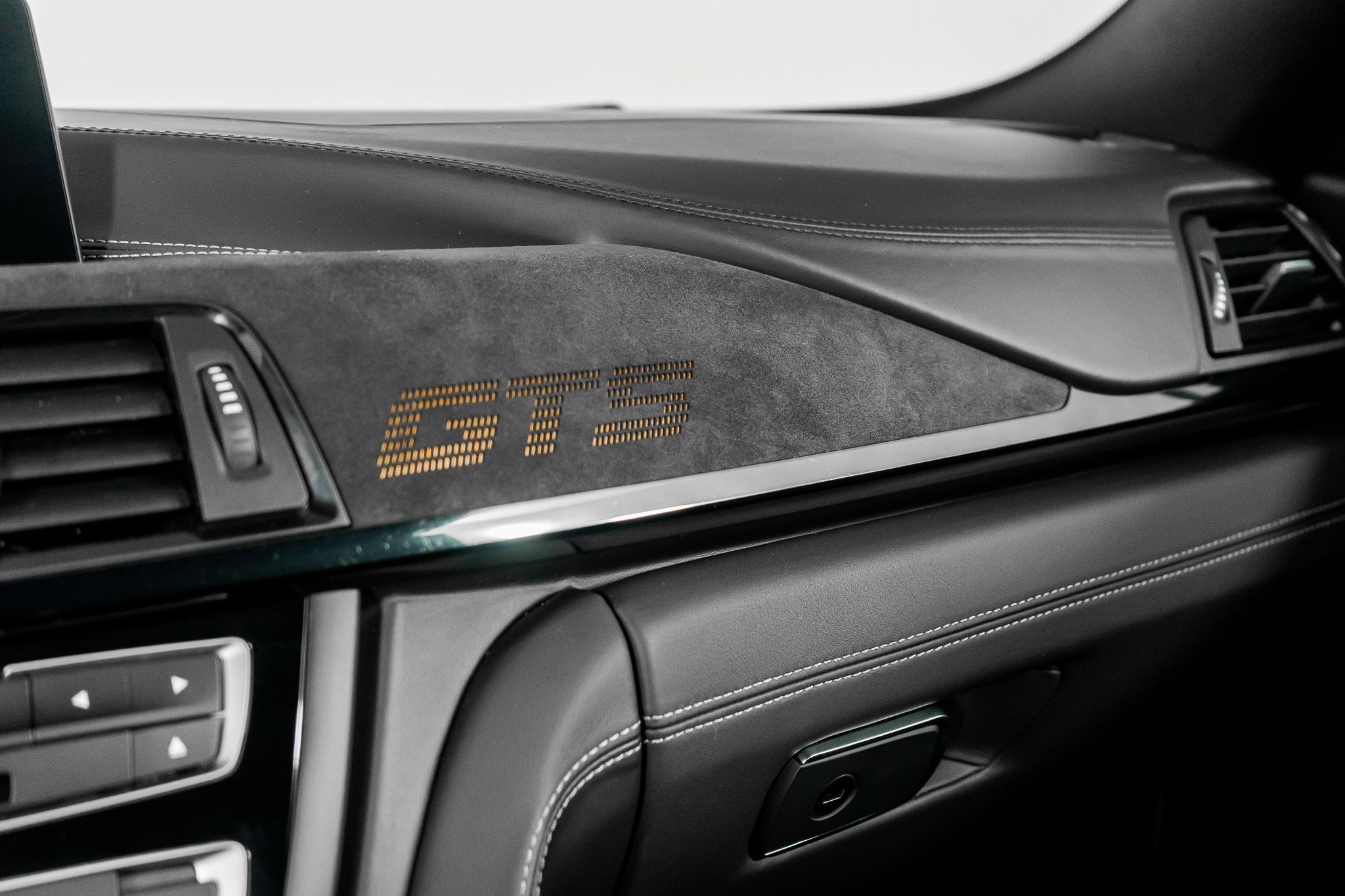 Used 2016 BMW M4 GTS image 35