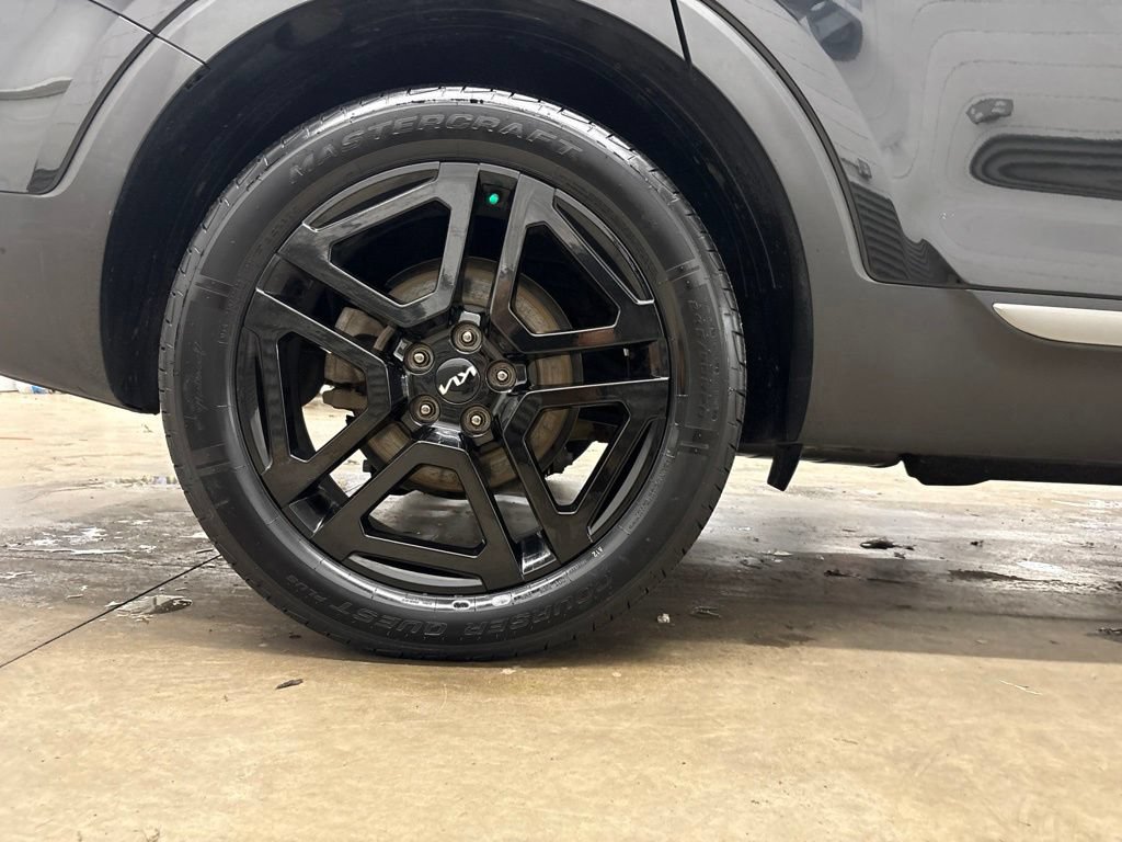 Certified 2023 Kia Telluride SX X-Line AWD/4WD image 30