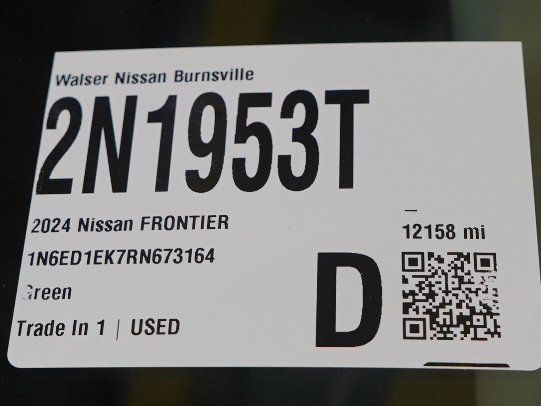 Used 2024 Nissan Frontier SL w/ Technology Package image 31