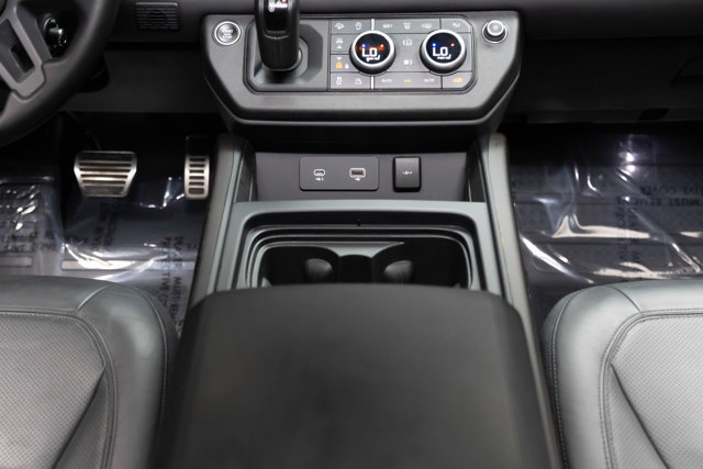 Used 2021 Land Rover Defender 90 X AWD/4WD image 9