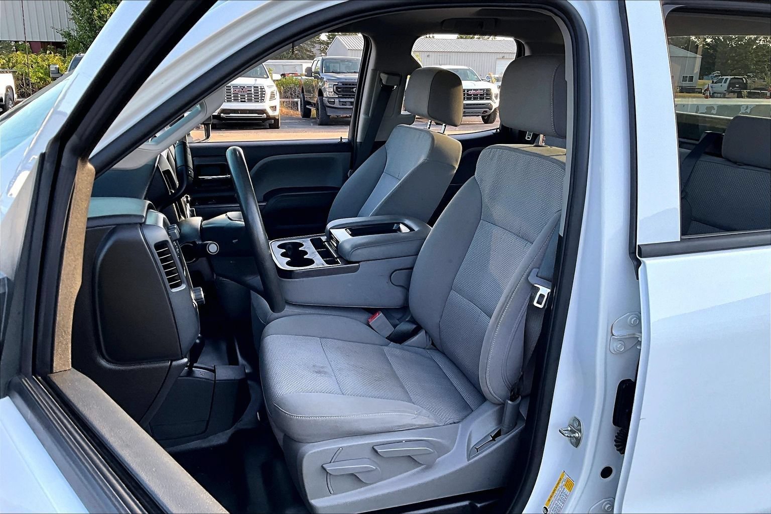 Used 2019 Chevrolet Silverado 2500 W/T w/ WT Convenience Package AWD/4WD image 24